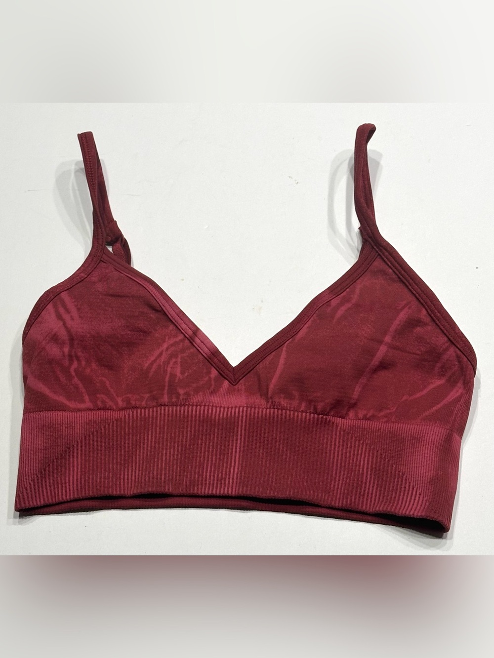 Lululemon Sports Bra Womens Deep Berry V Neck Longline Adjustable Yoga Bralette